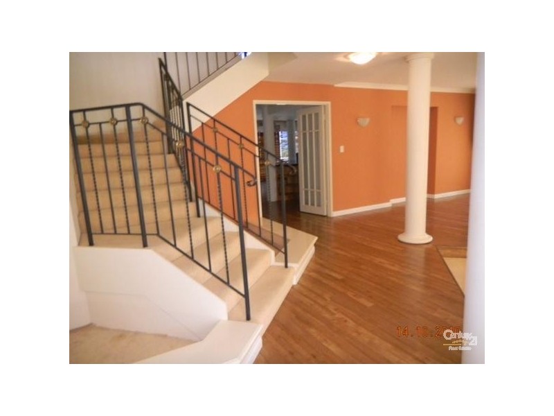 2 Kings Lynn Rise, Mindarie WA 6030