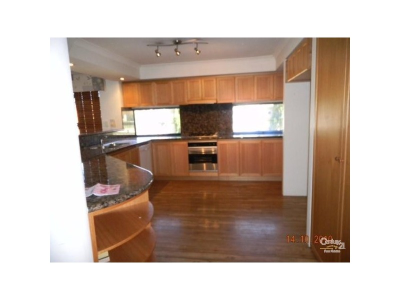 2 Kings Lynn Rise, Mindarie WA 6030