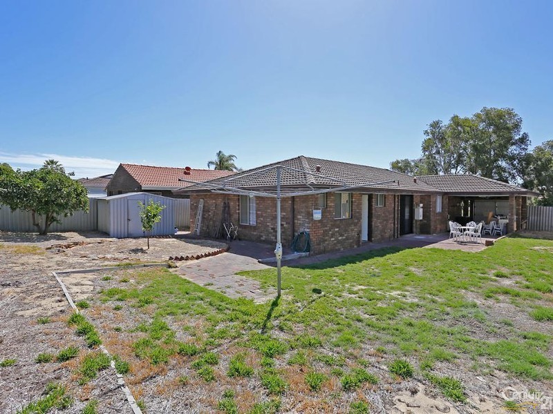 104 Craigie Drive, Craigie WA 6025