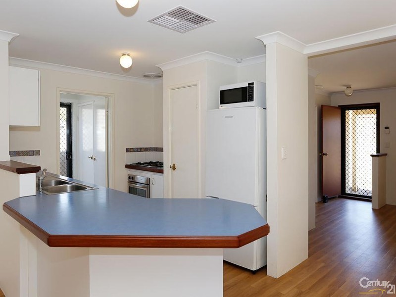61 Lithgow Drive, Clarkson WA 6030