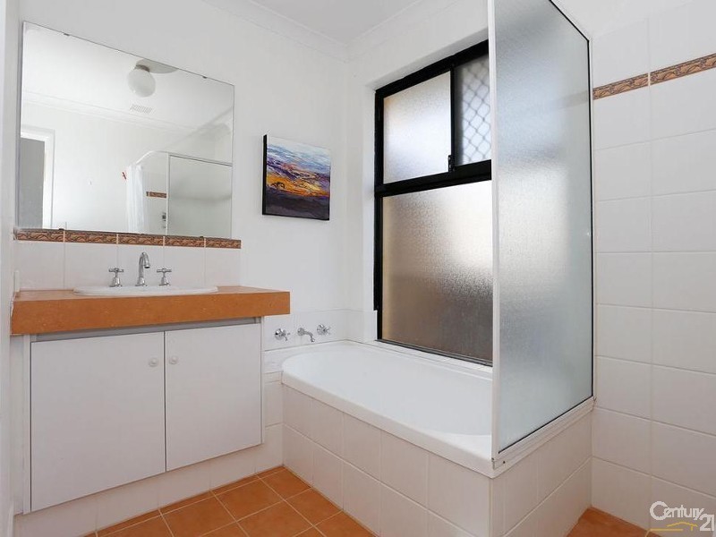 61 Lithgow Drive, Clarkson WA 6030