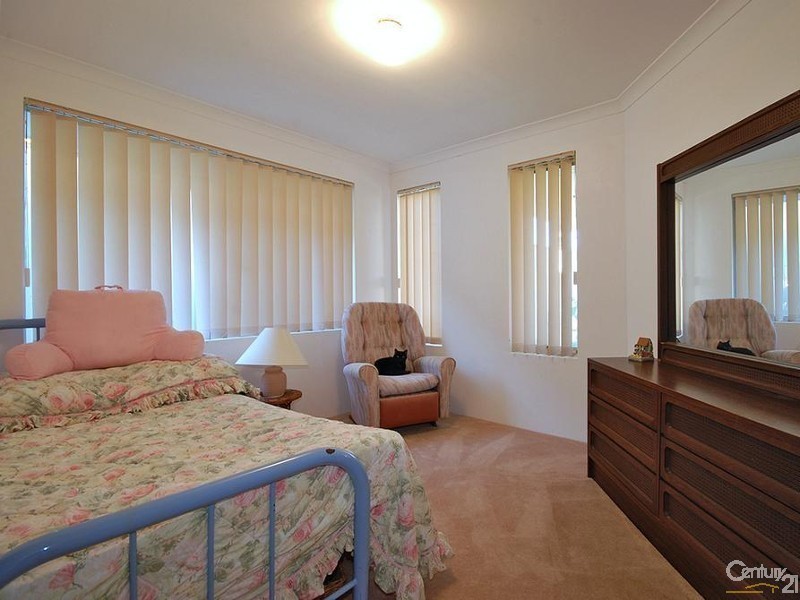 6 Holroyd Link, Wanneroo WA 6065