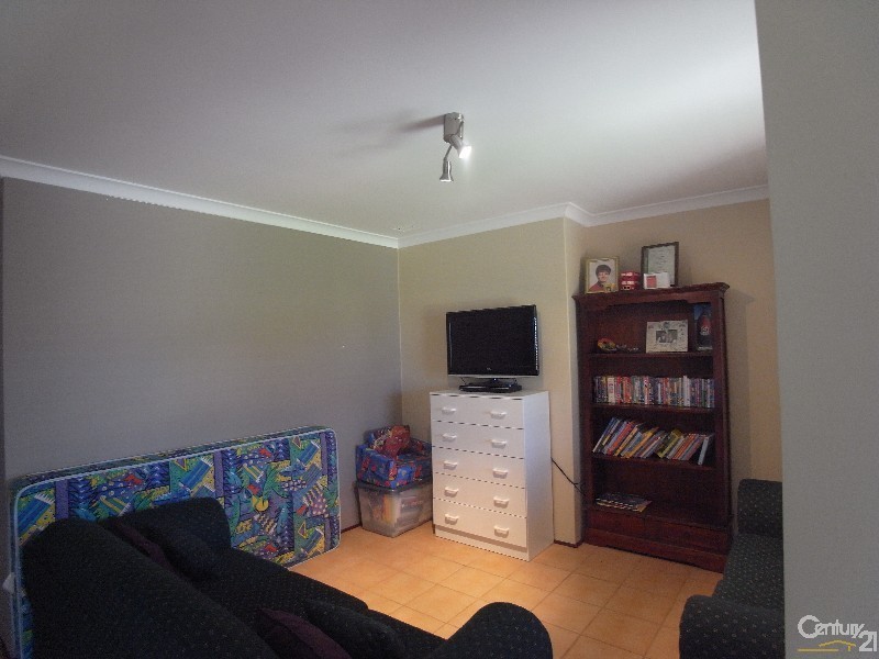 5 Badcoe Ally, Clarkson WA 6030