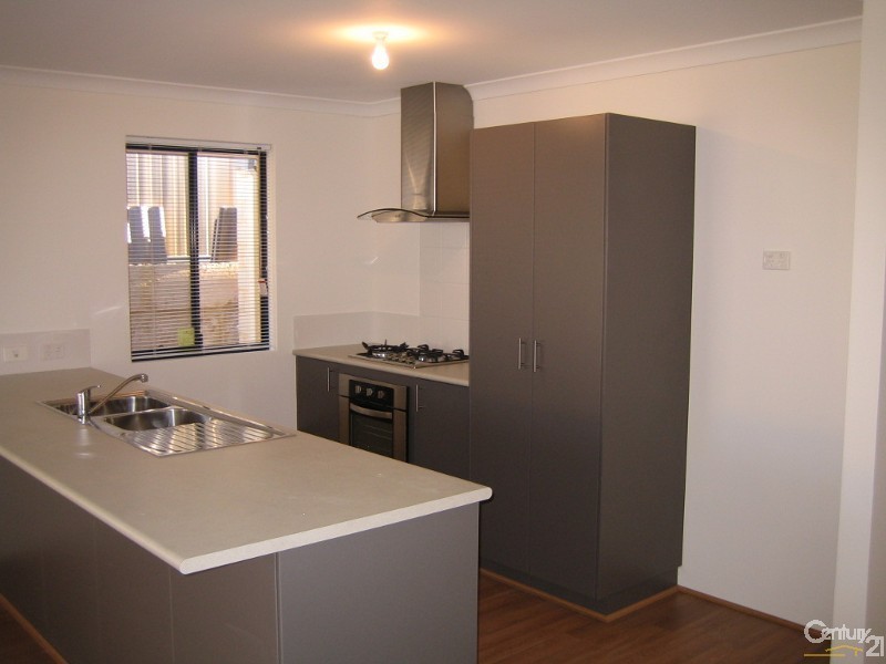 8 Melbourne Loop, Clarkson WA 6030