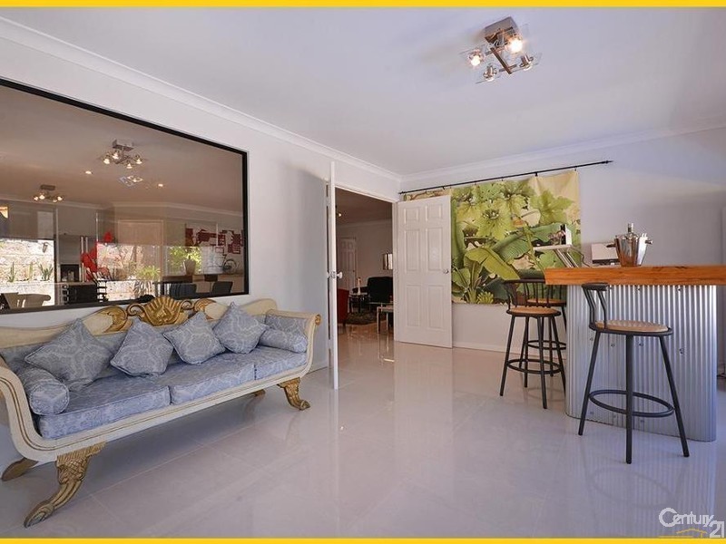 18 Birkenhead Ridge, Mindarie WA 6030