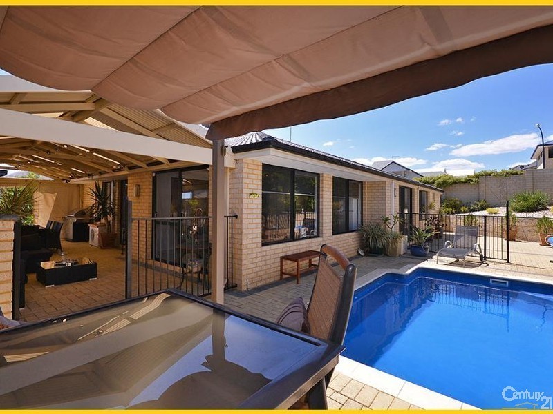 18 Birkenhead Ridge, Mindarie WA 6030