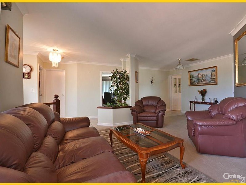 34 Rothesay Heights, Mindarie WA 6030