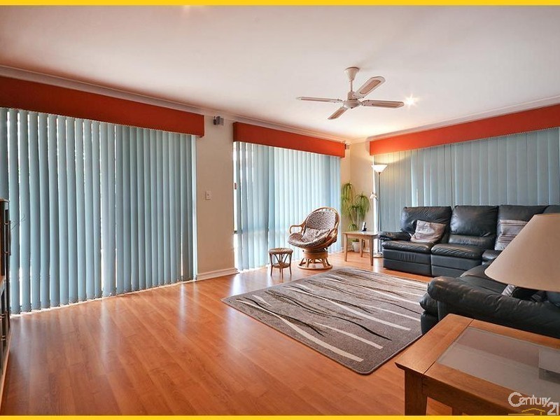 34 Rothesay Heights, Mindarie WA 6030