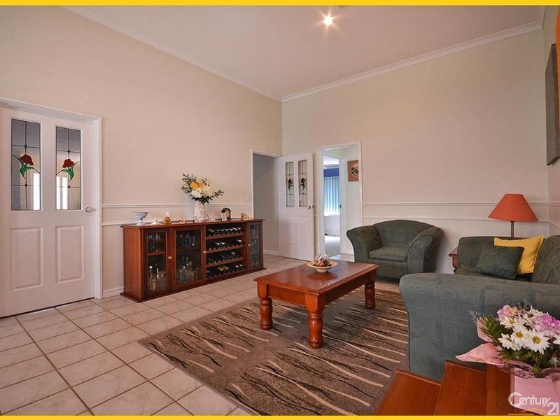 34 Rothesay Heights, Mindarie WA 6030