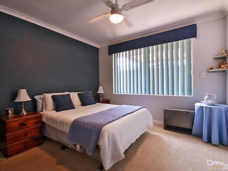 34 Rothesay Heights, Mindarie WA 6030