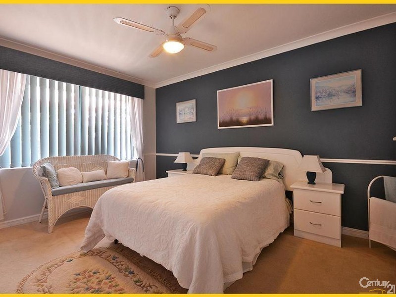34 Rothesay Heights, Mindarie WA 6030