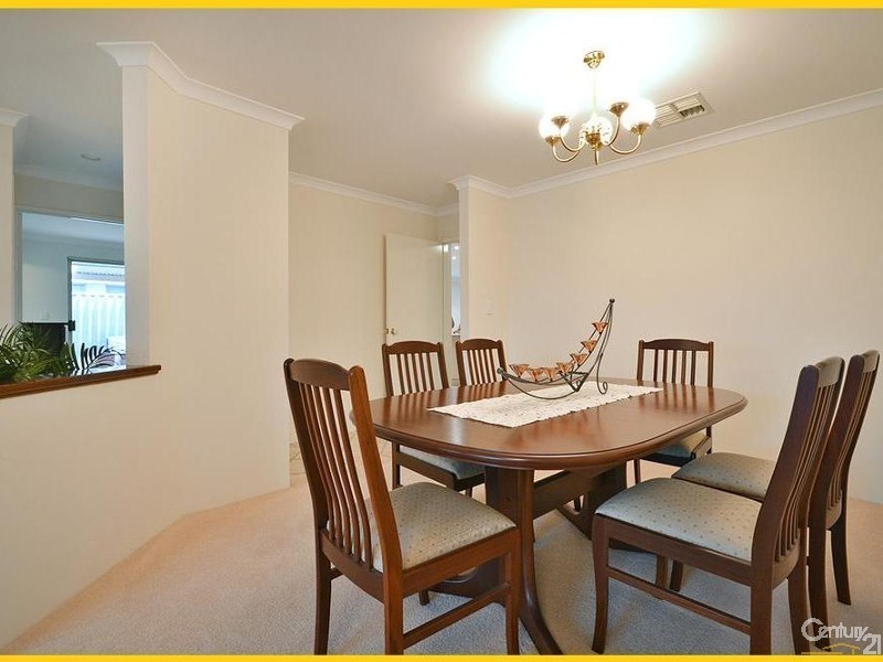 7 Carrick Way, Kinross WA 6028