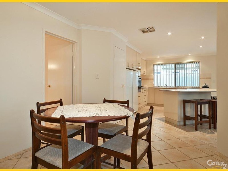 7 Carrick Way, Kinross WA 6028