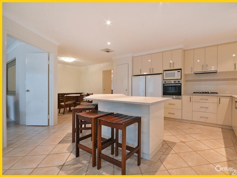 7 Carrick Way, Kinross WA 6028