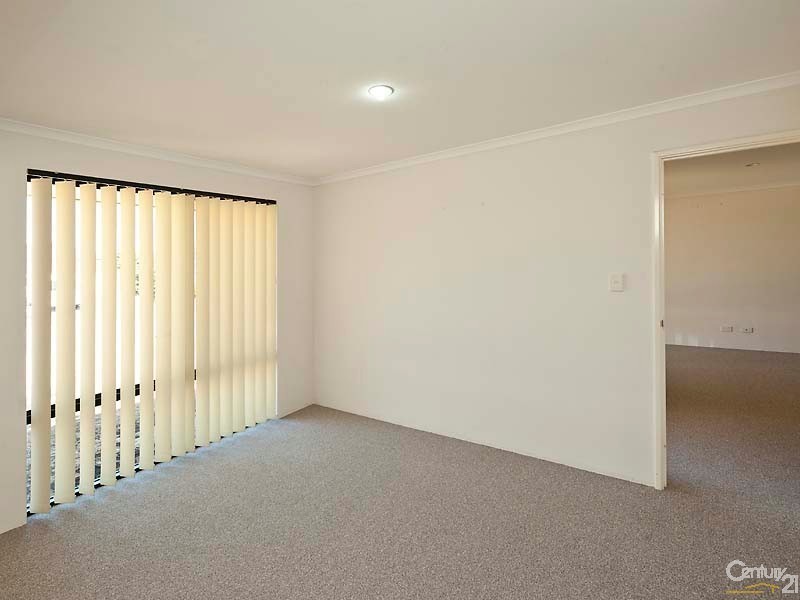 11 Olympus Loop, Merriwa WA 6030