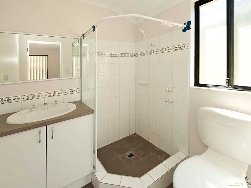 11 Olympus Loop, Merriwa WA 6030