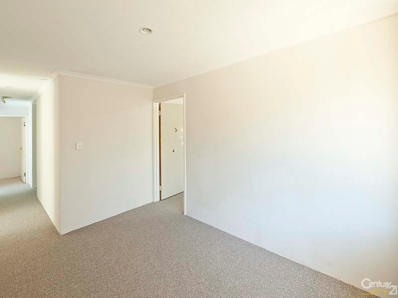 11 Olympus Loop, Merriwa WA 6030