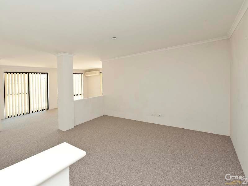 11 Olympus Loop, Merriwa WA 6030