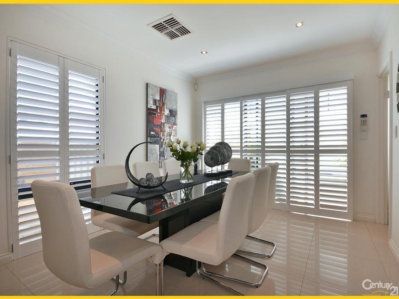 23 Glensanda, Mindarie WA 6030