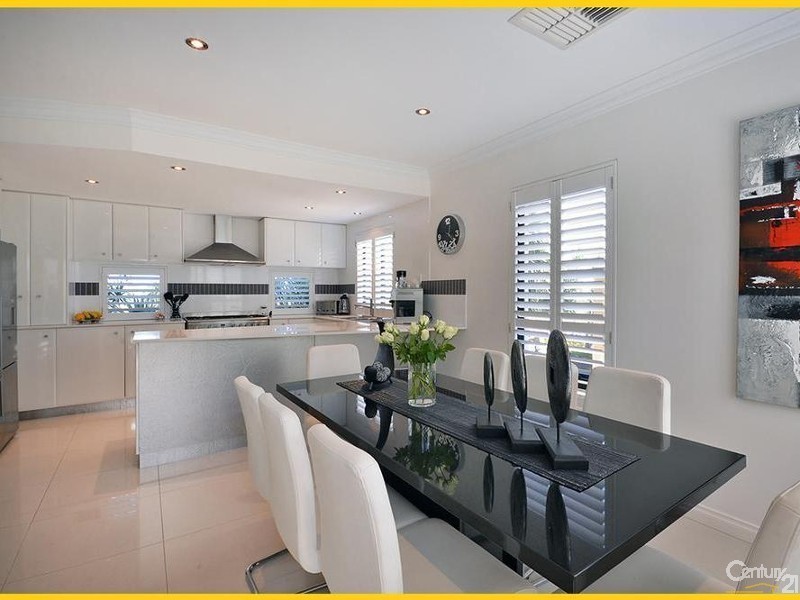 23 Glensanda, Mindarie WA 6030
