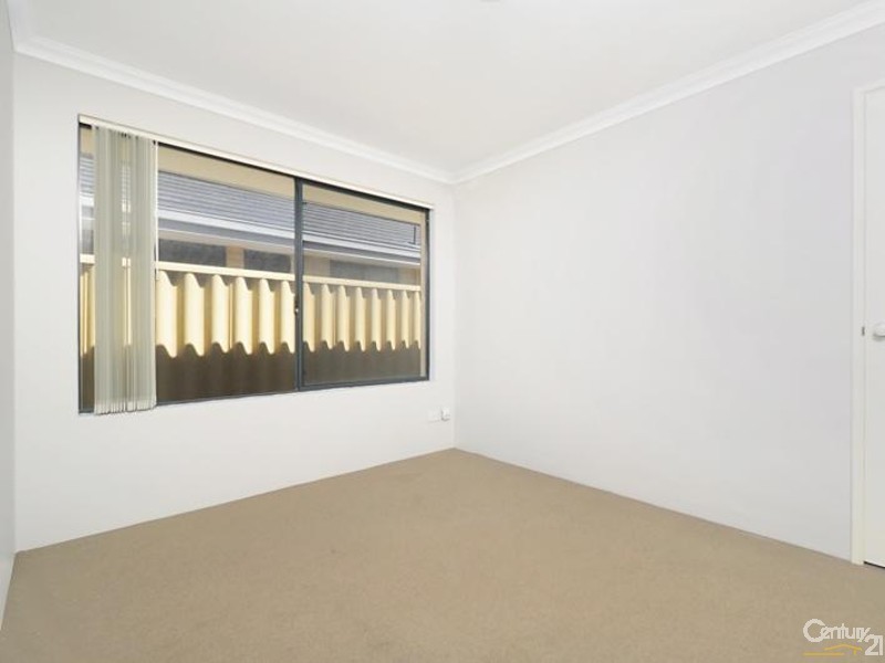 25 Ardglass Gardens, Ridgewood WA 6030