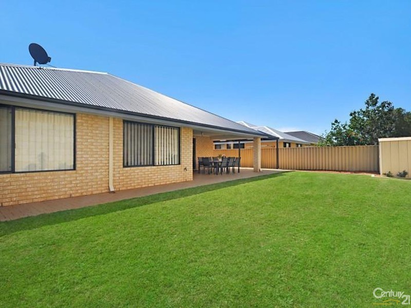 25 Ardglass Gardens, Ridgewood WA 6030