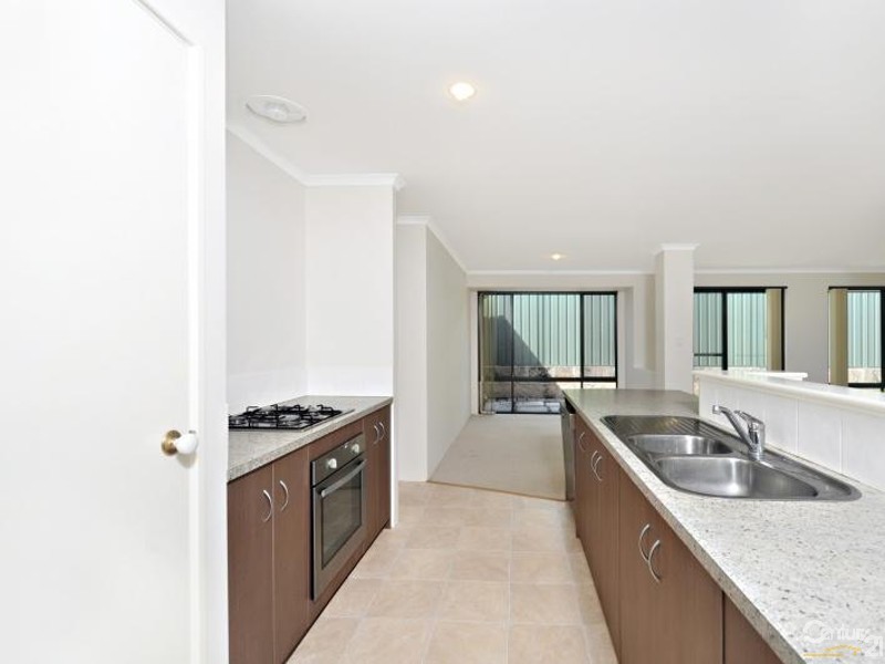 21 Grand Paradiso Parade, Merriwa WA 6030