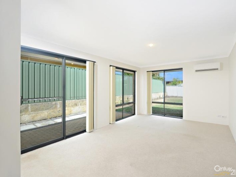 21 Grand Paradiso Parade, Merriwa WA 6030