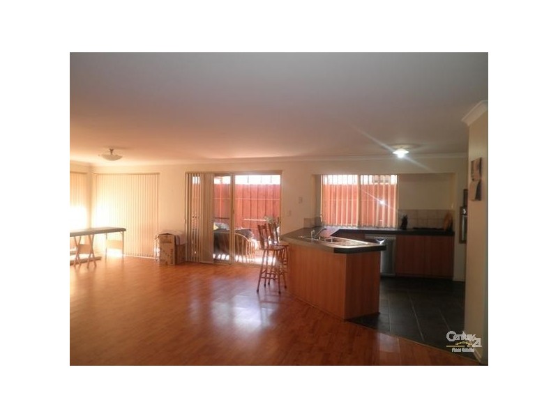 34 Burnett Drive, Clarkson WA 6030