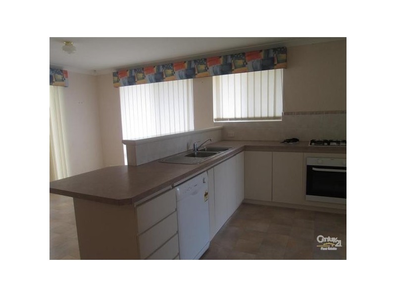 125 Tapping Way, Quinns Rocks WA 6030