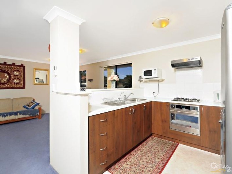 39 Stradbroke Gardens, Ridgewood WA 6030