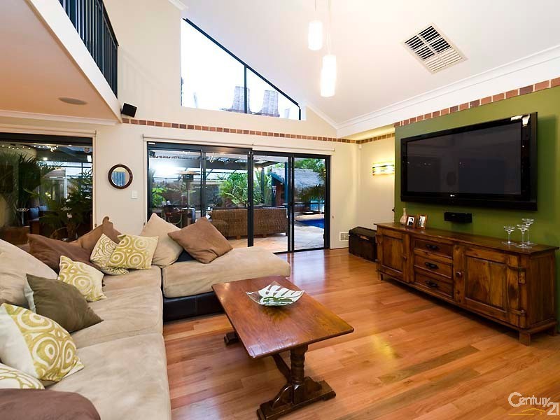 23 Camira Way, Quinns Rocks WA 6030