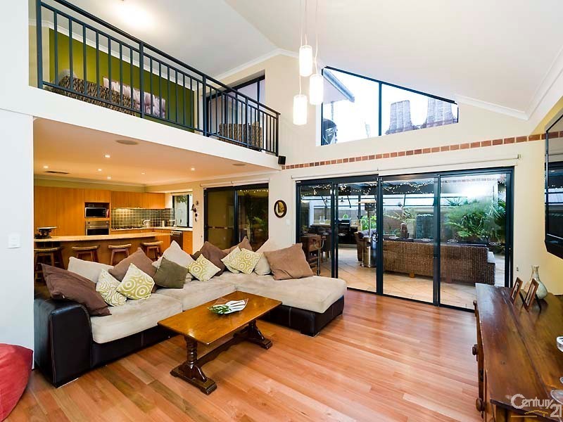 23 Camira Way, Quinns Rocks WA 6030