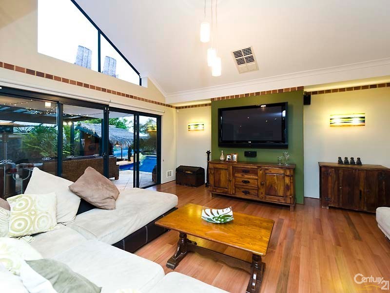 23 Camira Way, Quinns Rocks WA 6030