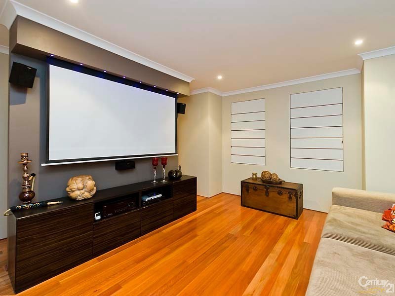 23 Camira Way, Quinns Rocks WA 6030