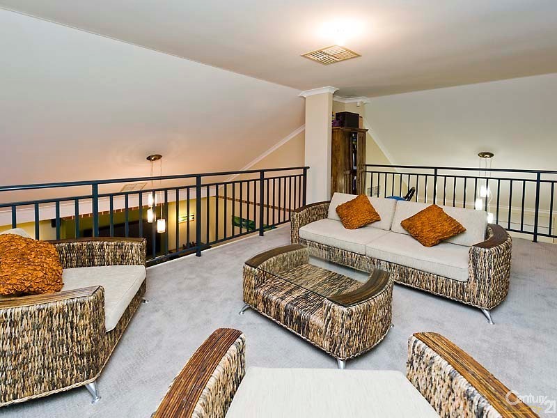 23 Camira Way, Quinns Rocks WA 6030