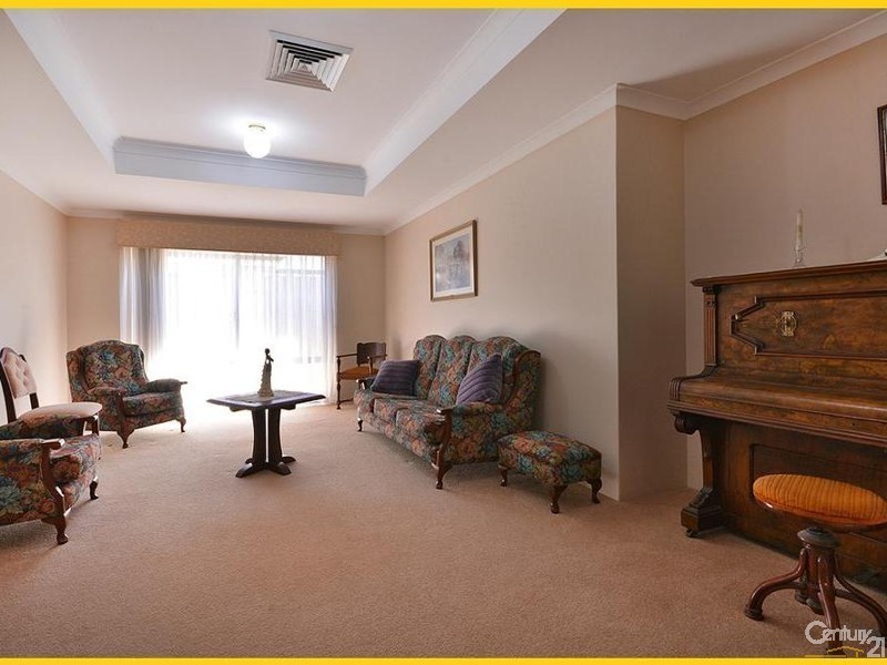 20 Bantry Bend, Mindarie WA 6030