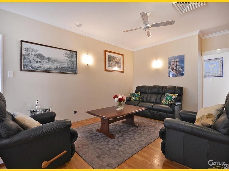 20 Bantry Bend, Mindarie WA 6030