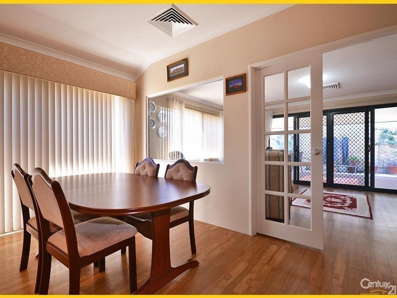 20 Bantry Bend, Mindarie WA 6030