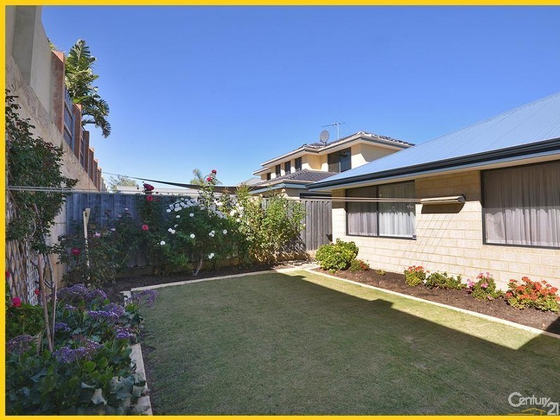 20 Bantry Bend, Mindarie WA 6030