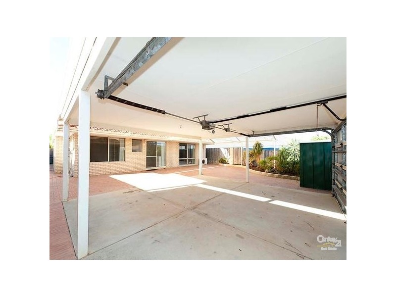 12 Mulgrave Loop, Mindarie WA 6030