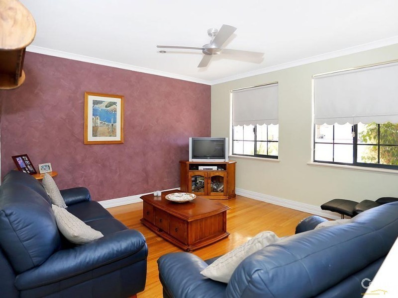 39 Burnett Drive, Clarkson WA 6030