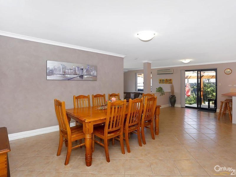 39 Burnett Drive, Clarkson WA 6030