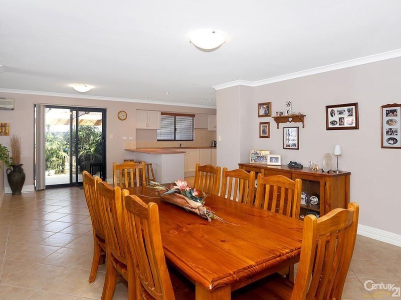 39 Burnett Drive, Clarkson WA 6030