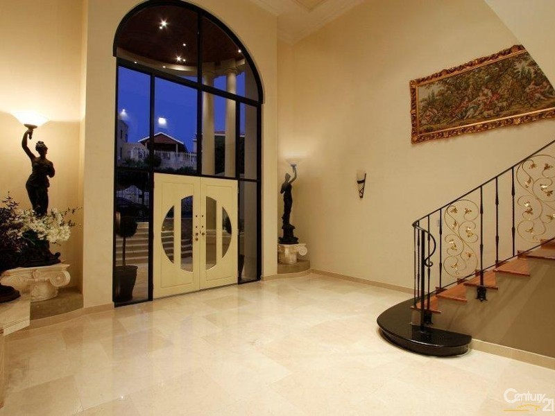 8 Kings Lynn Rise, Mindarie WA 6030