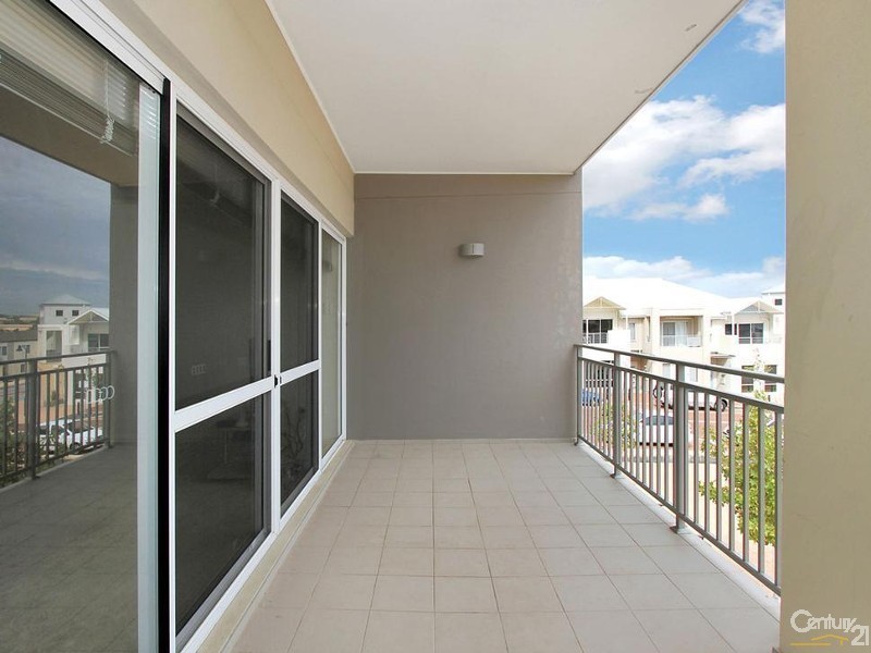 16/10 Pavonia Link, Clarkson WA 6030