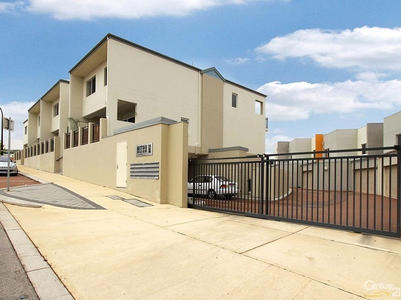 16/10 Pavonia Link, Clarkson WA 6030