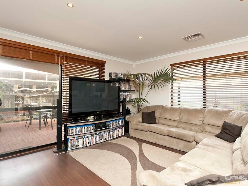 120 Ocean Keys Blvd, Clarkson WA 6030