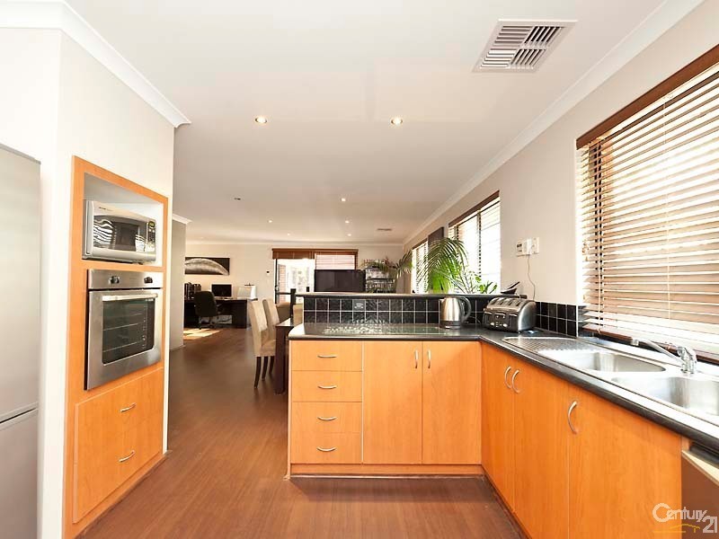 120 Ocean Keys Blvd, Clarkson WA 6030