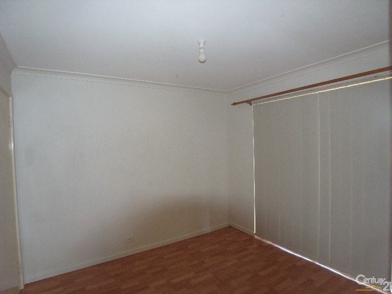 8 Steen Court, Clarkson WA 6030